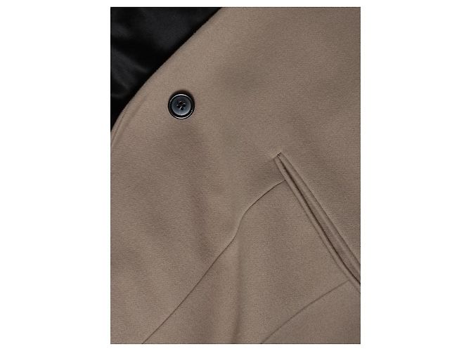 Saint Laurent, abrigo de cachemira beige 2018 - vista 7