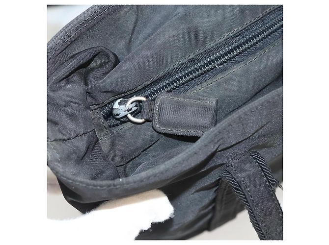 Borsa a spalla PRADA in nylon nero argento autentica bs26020 - vista 10