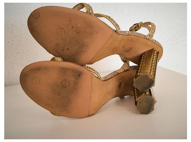 Sandali con tacco Chanel D'oro - vista 9