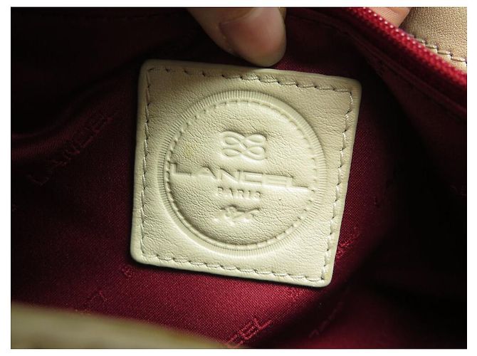 LANCEL SPIELERISCHER EIMER HANDTASCHE AUS CREMEFARBENEM LEDER Roh - Ansicht 11