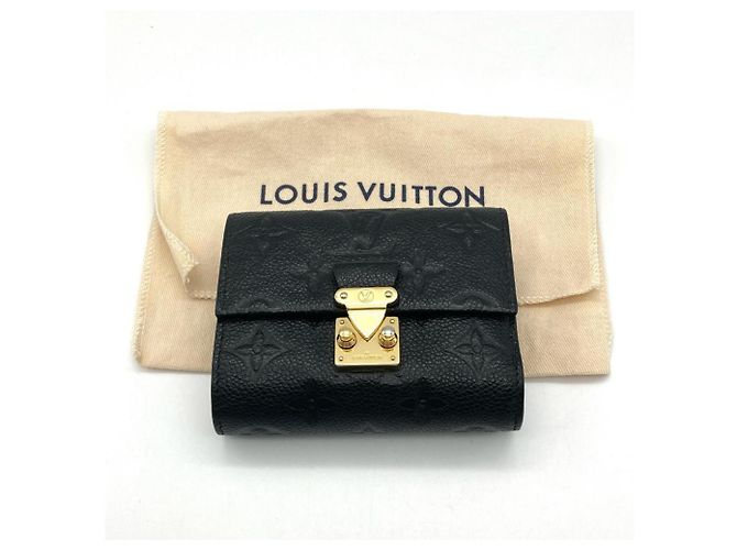 Louis Vuitton Metis Preto - vista 6