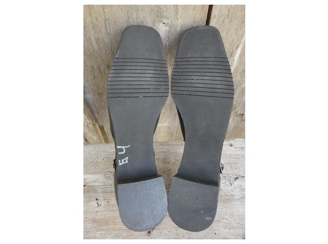 Sandali Salvatore Ferragamo in pelle nera Nero - vista 5