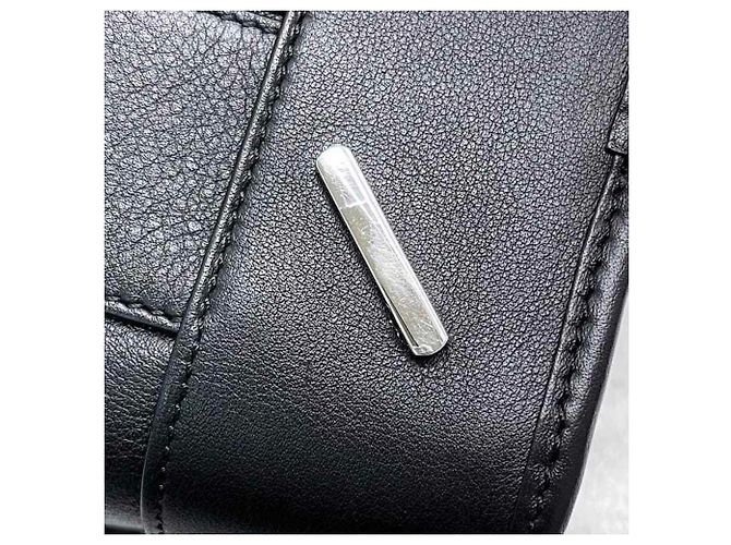 Loewe Amazona 28 Leather Handbag - view 10