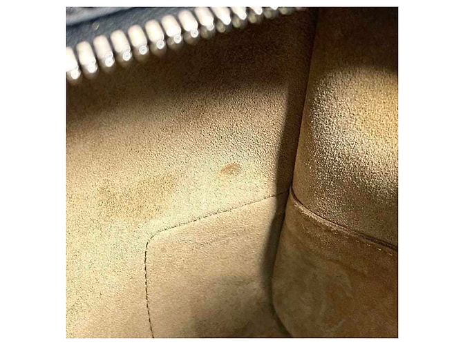 Loewe Amazona 28 Leather Handbag - view 9