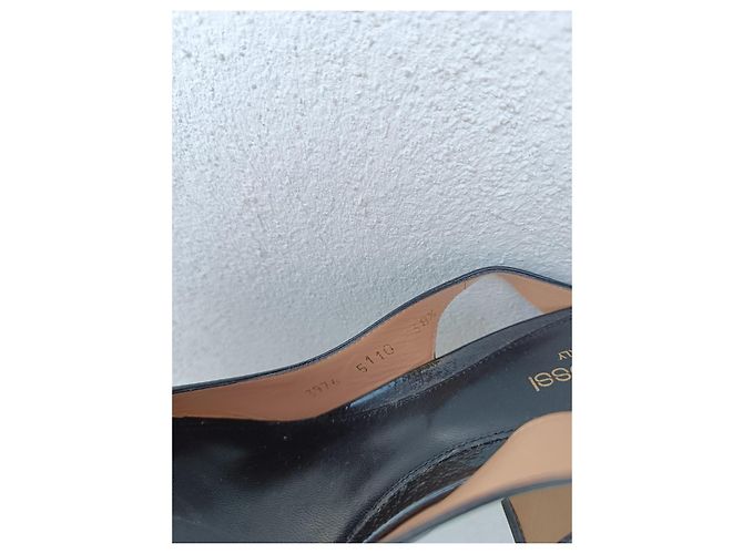 Sergio Rossi Sandalen aus Lackleder Dunkelgrau - Ansicht 5