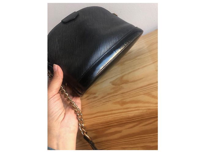 Louis Vuitton Alma Mini in pelle epi nera Nero - vista 8