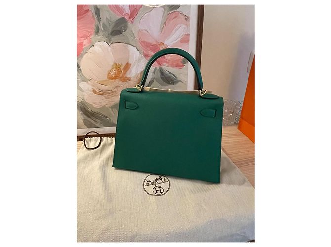 Hermès Kelly Sellier 28 Epsom Verde Vertigo Oro Verde scuro - vista 3