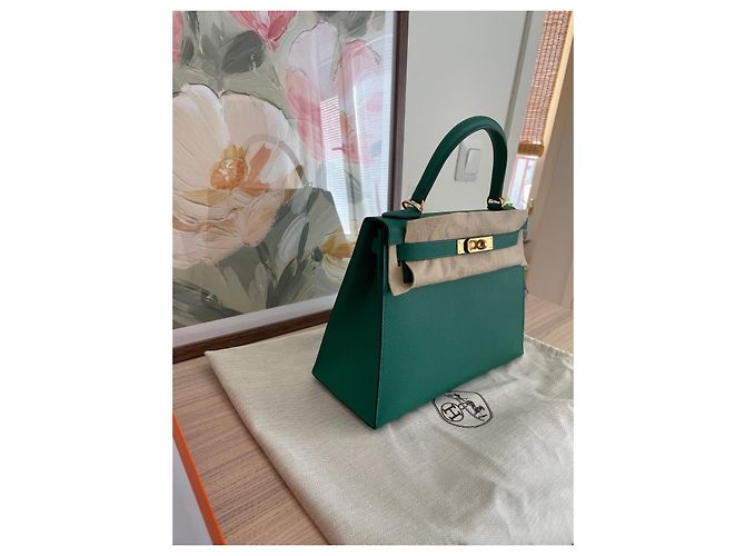 Hermès Kelly Sellier 28 Epsom Verde Vertigo Oro Verde scuro - vista 7