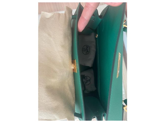 Hermès Kelly Sellier 28 Epsom Verde Vertigo Oro Verde scuro - vista 8