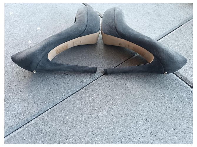 Dior High Heels aus grauem Leder mit CD Logo Größe 36 - Ansicht 12