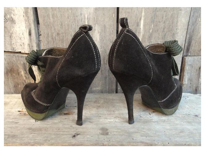 Botines Dolce & Gabbana Marrón Oscuro Ante - vista 4