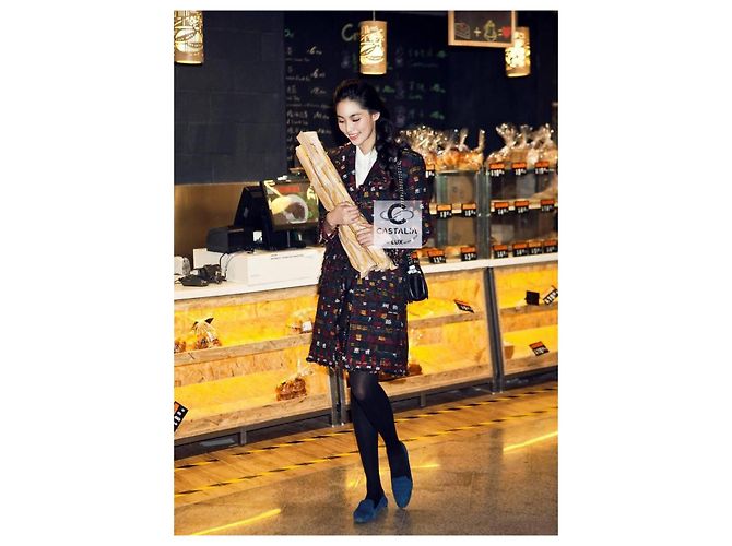 Chanel Abrigo de tweed Relic París / Edimburgo con botones CC Gripoix 42 FR Multicolor - vista 6