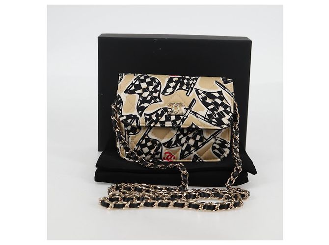 CHANEL Matelassé Bandiera a Scacchi Borsa a Spalla con Catena Nylon Beige CC Auth 125975M D'oro - vista 24