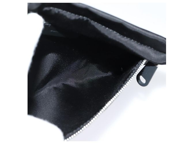 Pochette in nylon nera e argento autentica BURBERRY 118845 Nero - vista 15