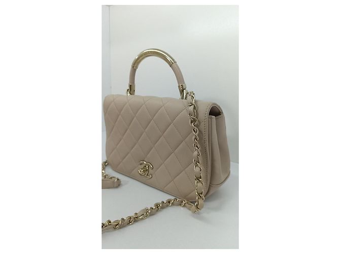 Borsa a mano Chanel Coco Handle in pelle beige - vista 3