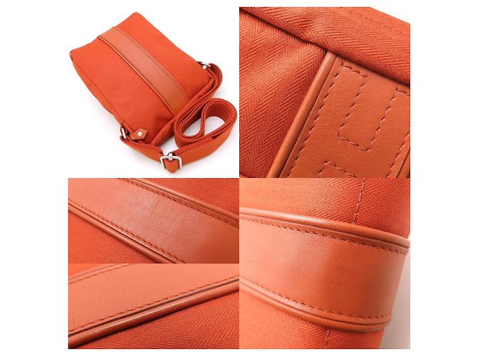 Borsa a Spalla PM Acapulco di Hermès Arancione - vista 3