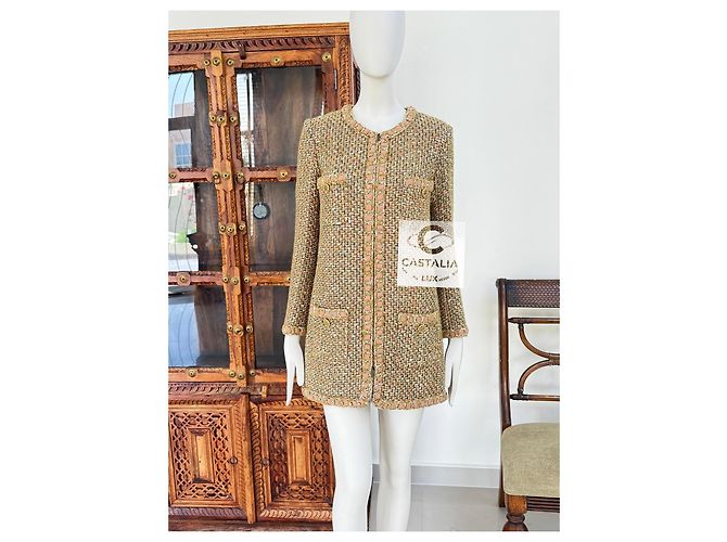 Chanel Regal Serenity Beige Tweed Jacke 34 FR in Paris / Rom - Ansicht 2