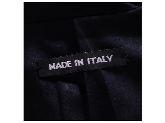 Giorgio Armani Textured Single-Breasted Blazer in Navy Blue Wool - view 6