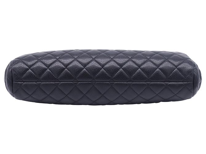 Timeless Chanel Große CC Rahmen gesteppte Clutch-Tasche aus schwarzem Leder - Ansicht 4