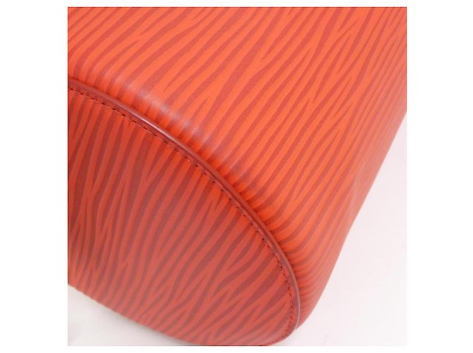 Borsa a Spalla Louis Vuitton Epi XL Soft Polochon Rosso - vista 4