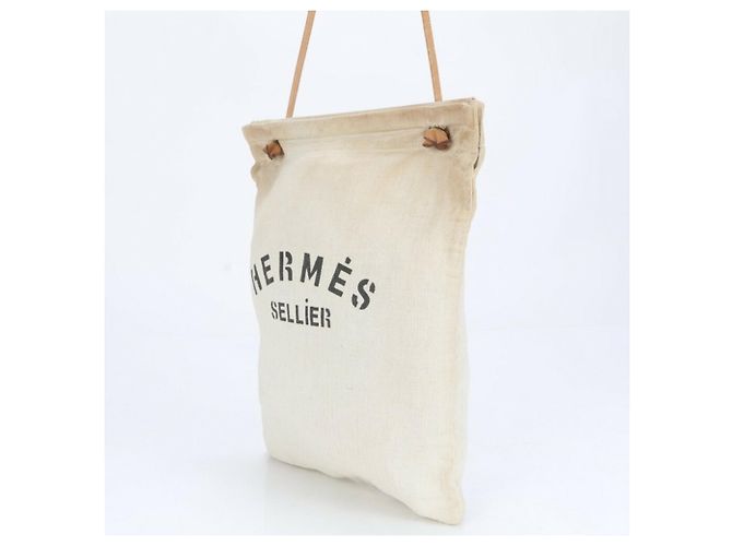 Hermès Aline GM Schultertasche aus Chevron-Leder Beige - Ansicht 4