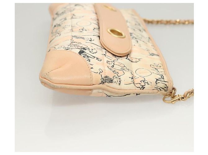 Chanel Pochette Accessorio in Seta Beige Oro CC Auth 125970 D'oro - vista 4
