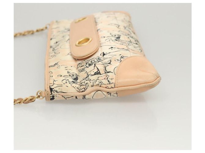 Chanel Pochette Accessorio in Seta Beige Oro CC Auth 125970 D'oro - vista 5