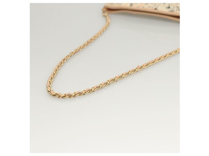 Chanel Pochette Accessorio in Seta Beige Oro CC Auth 125970 D'oro - vista 7