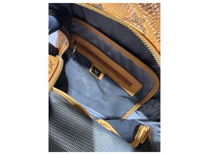MCM Visetos Stark Medium Leather Backpack Brown - view 13