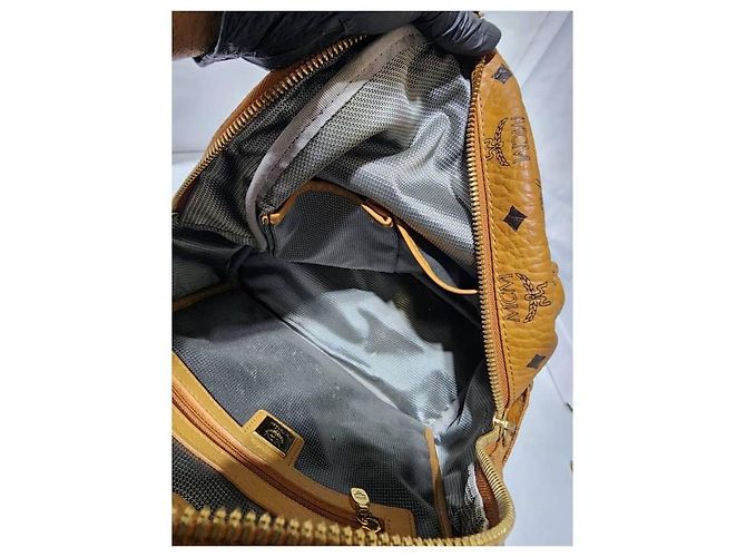MCM Visetos Stark Medium Leather Backpack Brown - view 14