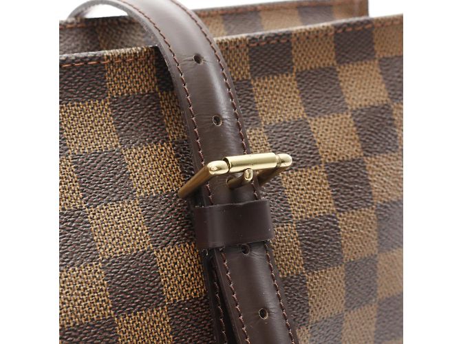 Borsa Tote Chelsea Damier Ebene Louis Vuitton Marrone - vista 10
