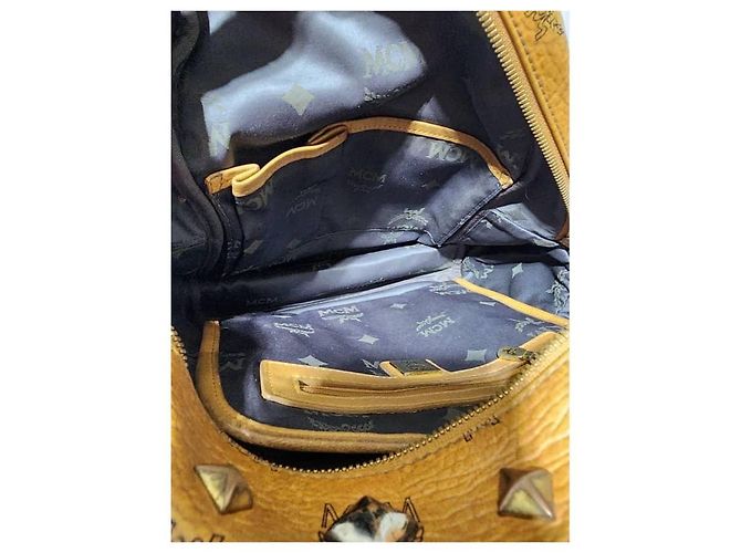 MCM Visetos Studded Small Stark M Rucksack Cognac Braun - Ansicht 16