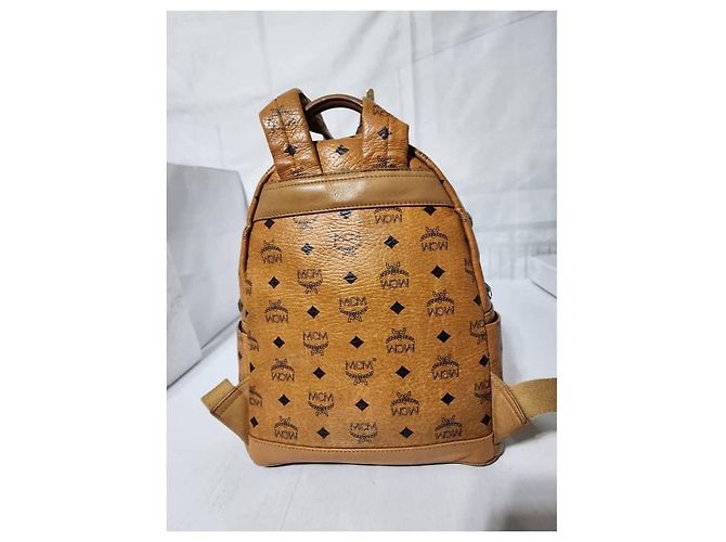 MCM Visetos Studded Small Stark M Rucksack Cognac Braun - Ansicht 4