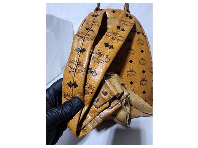 MCM Visetos Studded Small Stark M Rucksack Cognac Braun - Ansicht 7