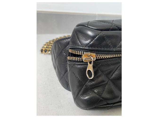 Borsa Banana Chanel in Pelle di Agnello Nera con Hardware Oro Nero Gold hardware - vista 3