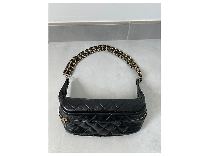 Borsa Banana Chanel in Pelle di Agnello Nera con Hardware Oro Nero Gold hardware - vista 5