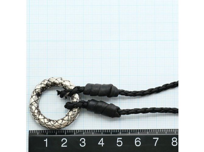 Collana in pelle argentata Intrecciato Circle di Bottega Veneta - vista 5