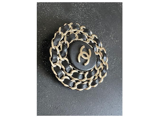 Spilla Maxi Chanel in pelle nera e metallo argentato Nero Argento - vista 4