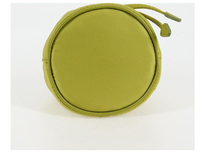 Pochette Prada in nylon verde oro Auth 126000M D'oro - vista 5
