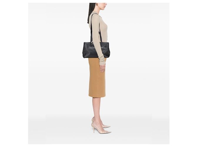 Executive Chanel Tote Esecutivo Medio in Pelle di Vitello Nera Nero - vista 12
