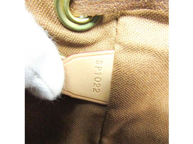 Louis Vuitton Monogram Montsouris MM Rucksack Monogramm - Ansicht 15