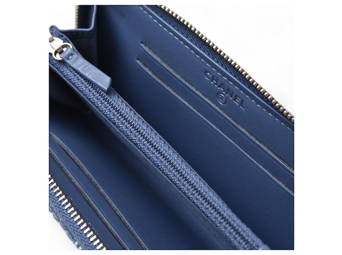 Cartera bi-fold de tweed azul Deauville de Chanel - vista 8