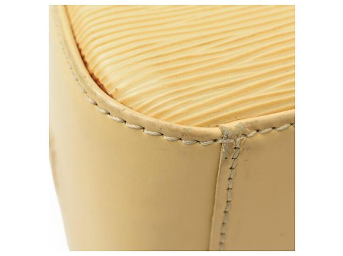 Borsa Louis Vuitton Jasmine Vanilla Giallo - vista 15