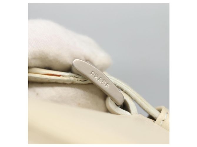 PRADA Schultertasche aus Leder Nylon Weiß Silber Authentisch bs26360 - Ansicht 17
