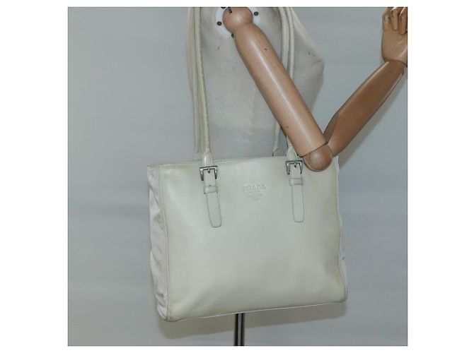 PRADA Schultertasche aus Leder Nylon Weiß Silber Authentisch bs26360 - Ansicht 22