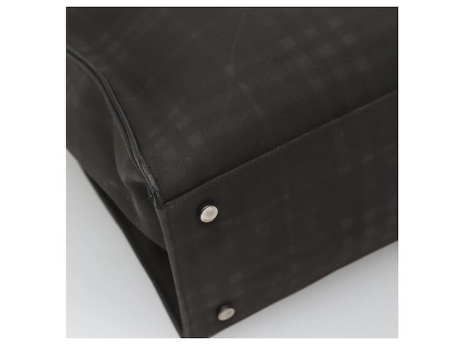 Burberry Sac fourre-tout Nova Check en PVC noir Auth th6087 - vue 16