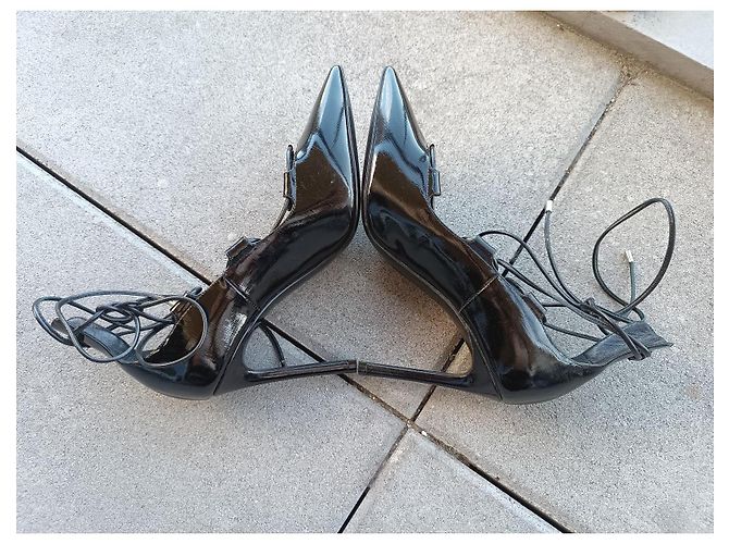 Décolleté Louis Vuitton Pelle Lucida Nera Nero - vista 4
