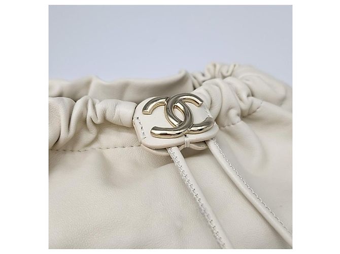 Borsa a secchiello con catena e coulisse CHANEL (4566074) Marrone - vista 4