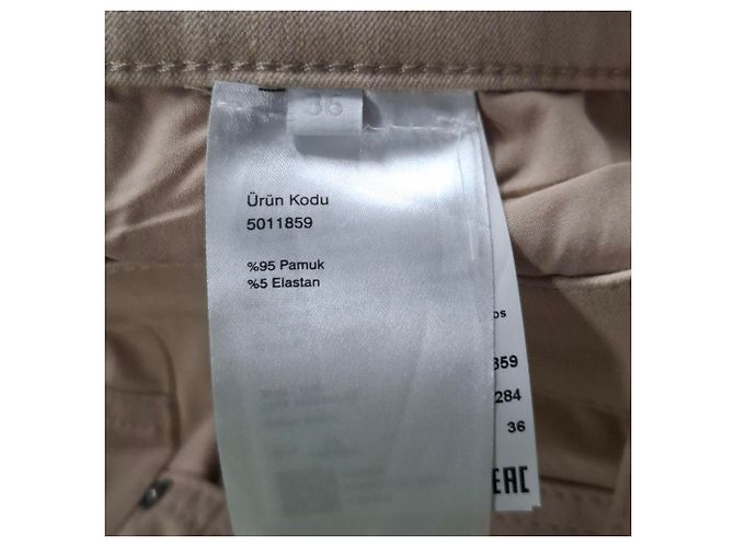 Jeans de pierna recta Escada en denim de algodón beige - vista 4