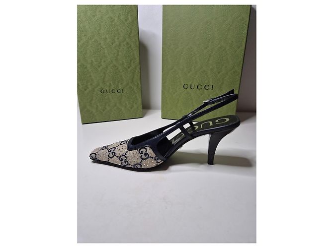 Gucci Slinback Pumps Schwarz Monogramm Canvas - Ansicht 3